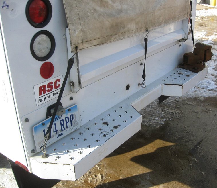 image for item 7694 2003 Ford F-250 service truck