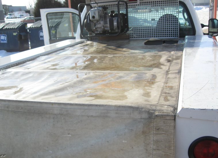 image for item 7694 2003 Ford F-250 service truck