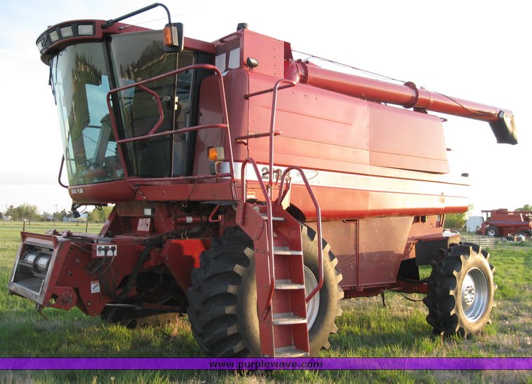 image for item 2100 1997 Case IH 2188 AFS combine