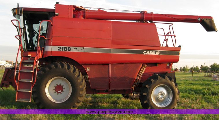 image for item 2100 1997 Case IH 2188 AFS combine