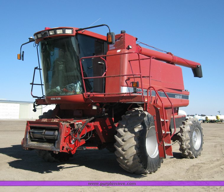 image for item 2100 1997 Case IH 2188 AFS combine