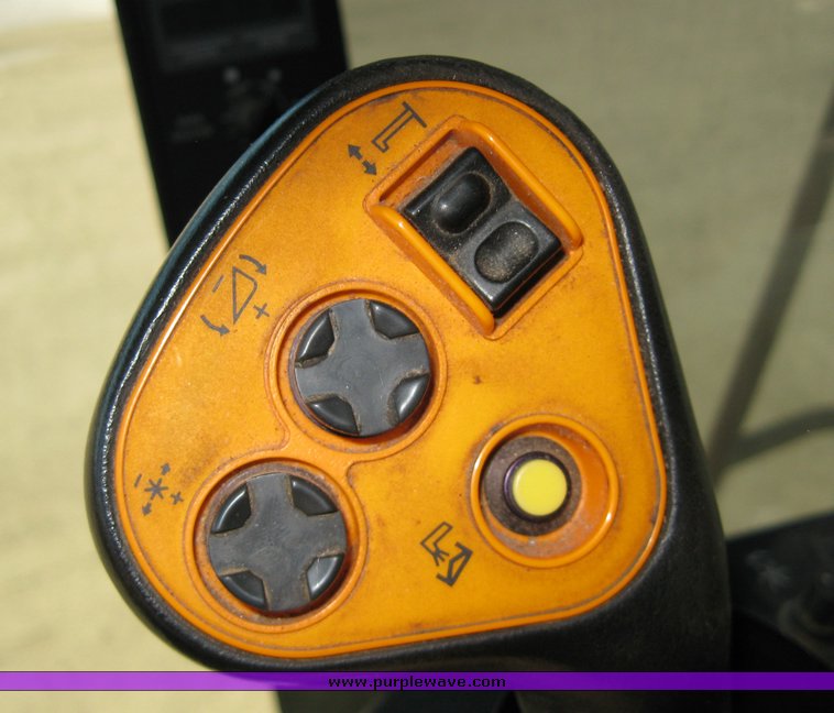 image for item 2100 1997 Case IH 2188 AFS combine