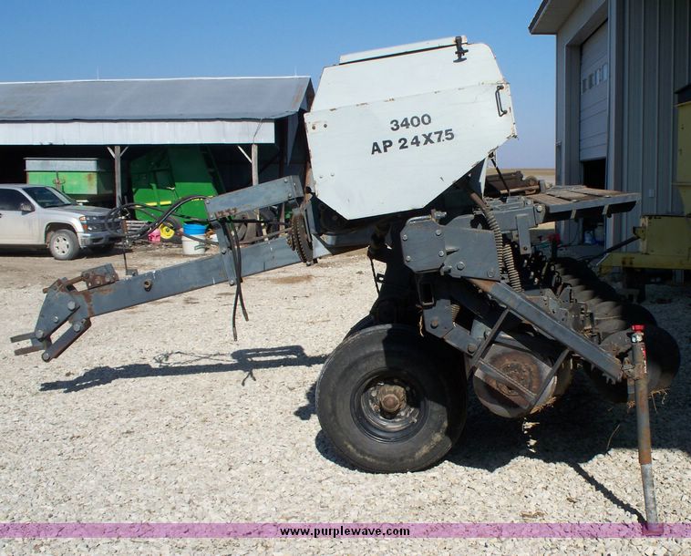 image for item 2200 CrustBuster 3400 All Plant no-till double disc drill