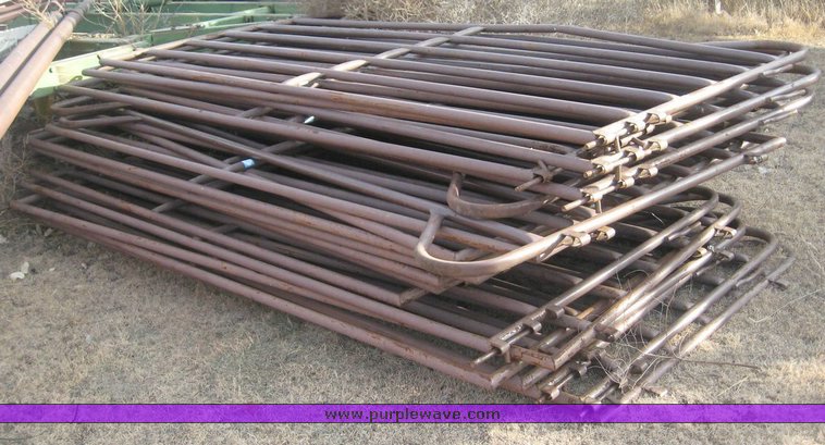 image for item 3868 (24) Blattner 10' portable corral panels