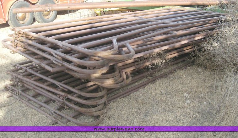 image for item 3868 (24) Blattner 10' portable corral panels