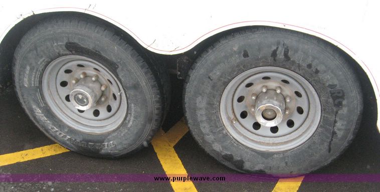 image for item 3880 1997 D&D three horse slant with living quaters