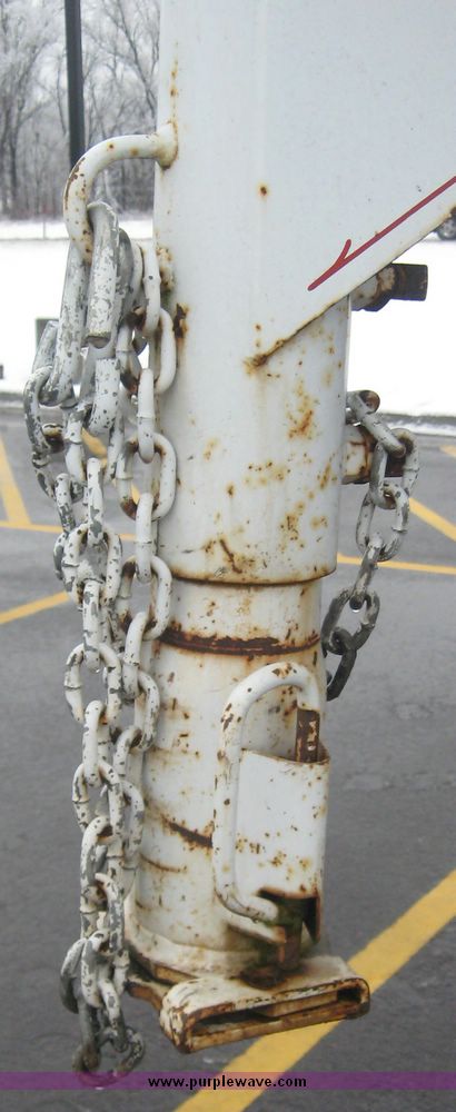 image for item 3880 1997 D&D three horse slant with living quaters