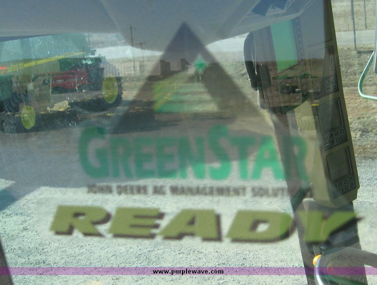 image for item 3902 2007 John Deere 9660STS combine