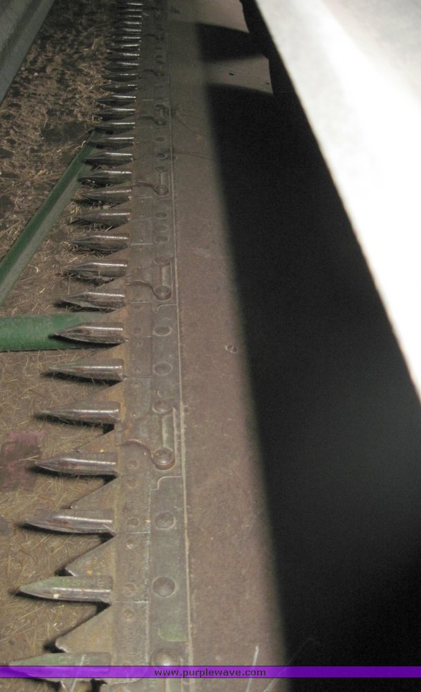 image for item 4470 1969 John Deere 105 combine