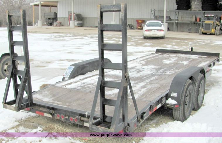 image for item 5066 2003 Trailmaster 18' tandem axle trailer
