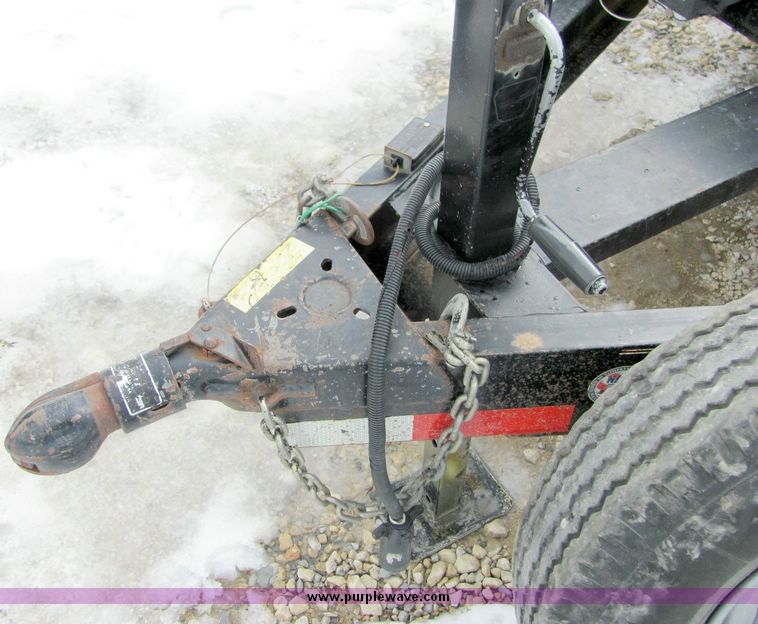 image for item 5066 2003 Trailmaster 18' tandem axle trailer