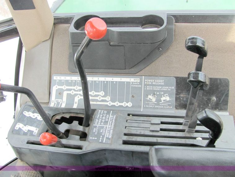 image for item 5069 1990 John Deere 4455 tractor