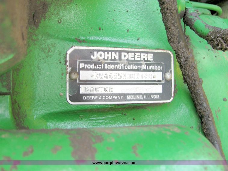 image for item 5069 1990 John Deere 4455 tractor
