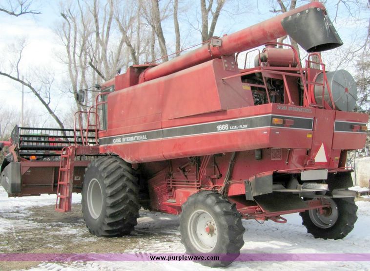 image for item 5070 1994 Case 1666 axial flow combine