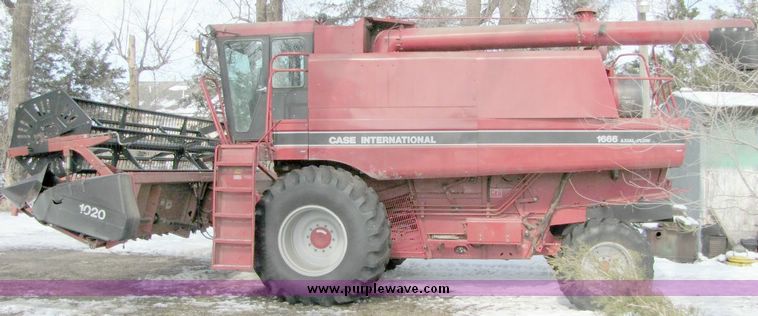 image for item 5070 1994 Case 1666 axial flow combine