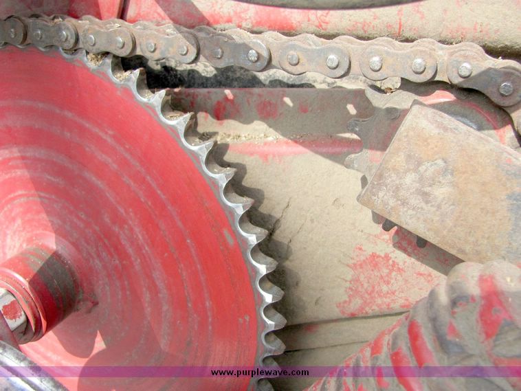 image for item 5070 1994 Case 1666 axial flow combine