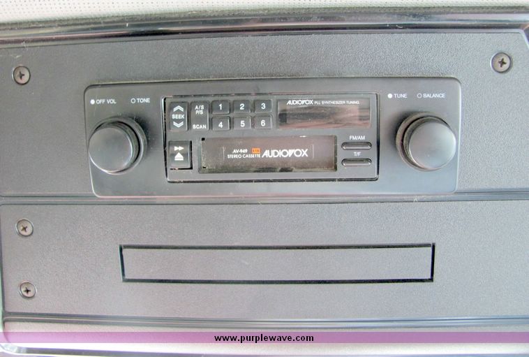 image for item 5070 1994 Case 1666 axial flow combine