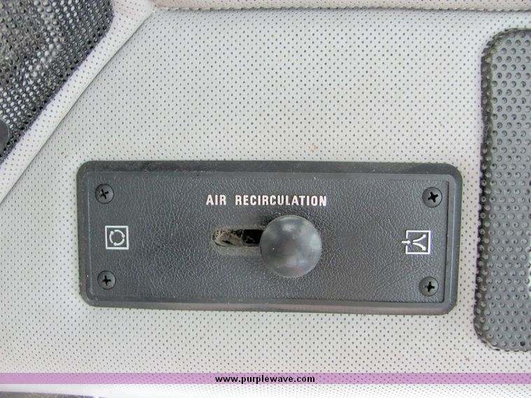 image for item 5070 1994 Case 1666 axial flow combine