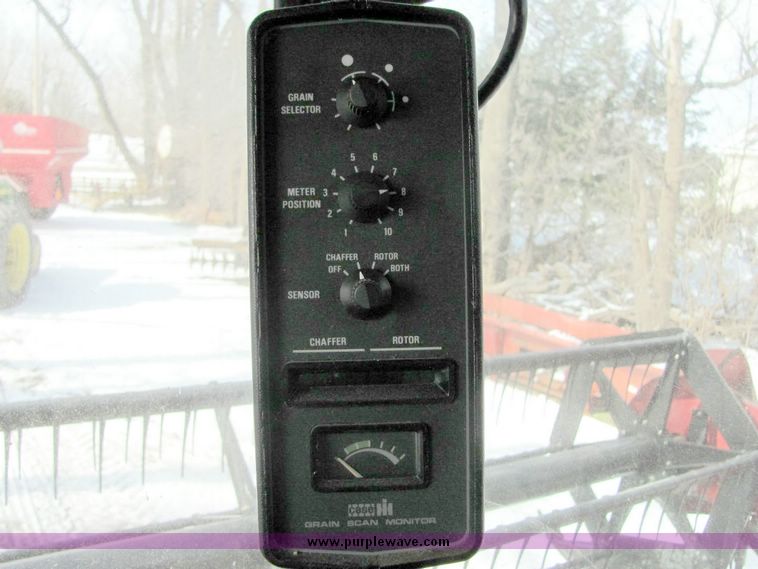 image for item 5070 1994 Case 1666 axial flow combine