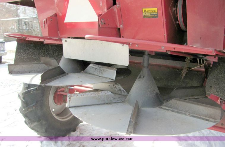 image for item 5070 1994 Case 1666 axial flow combine