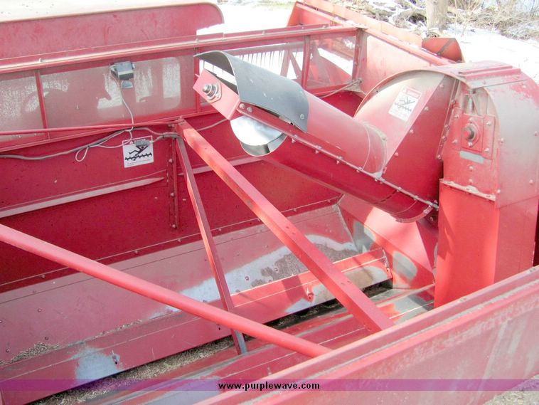 image for item 5070 1994 Case 1666 axial flow combine