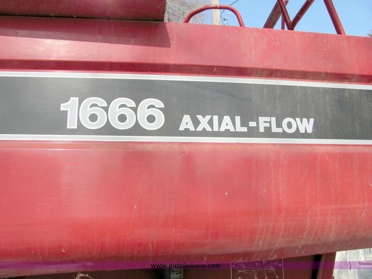 image for item 5070 1994 Case 1666 axial flow combine