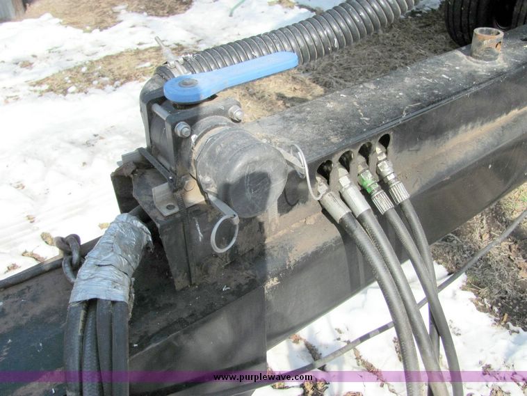 image for item 5071 CrustBuster 4615 15' All Plant grain drill