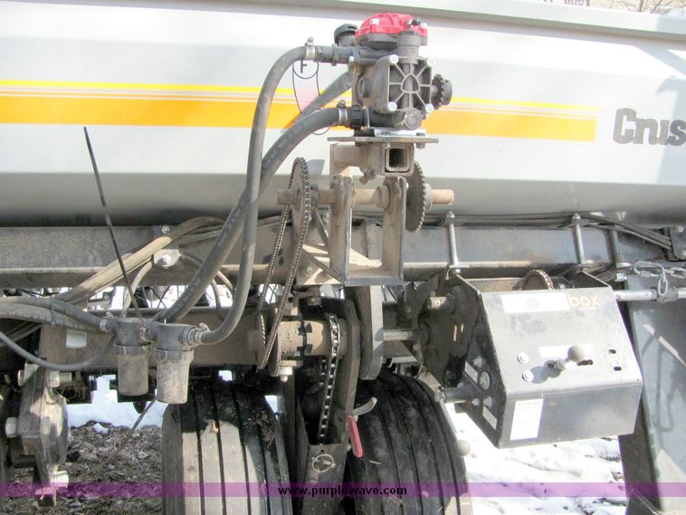 image for item 5071 CrustBuster 4615 15' All Plant grain drill