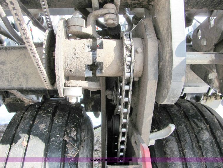 image for item 5071 CrustBuster 4615 15' All Plant grain drill