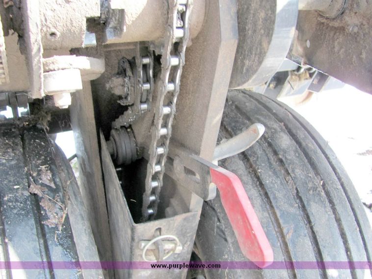 image for item 5071 CrustBuster 4615 15' All Plant grain drill