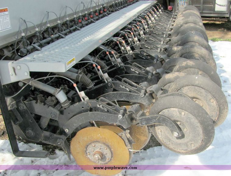 image for item 5071 CrustBuster 4615 15' All Plant grain drill