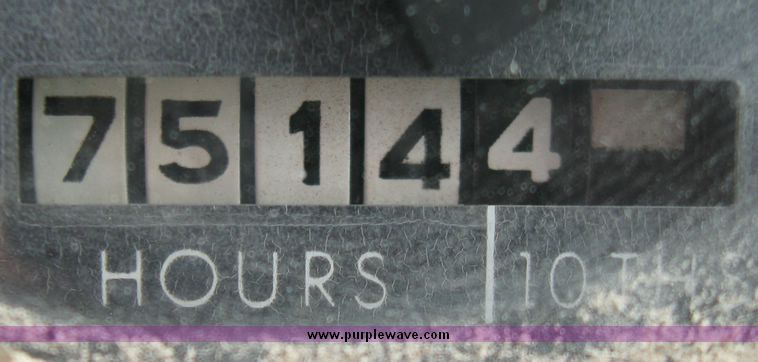 image for item 5236 1972 John Deere 4620 tractor