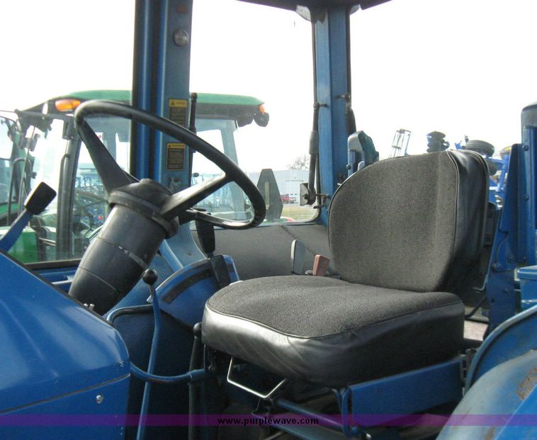 image for item 5237 1979 Ford 9700 tractor