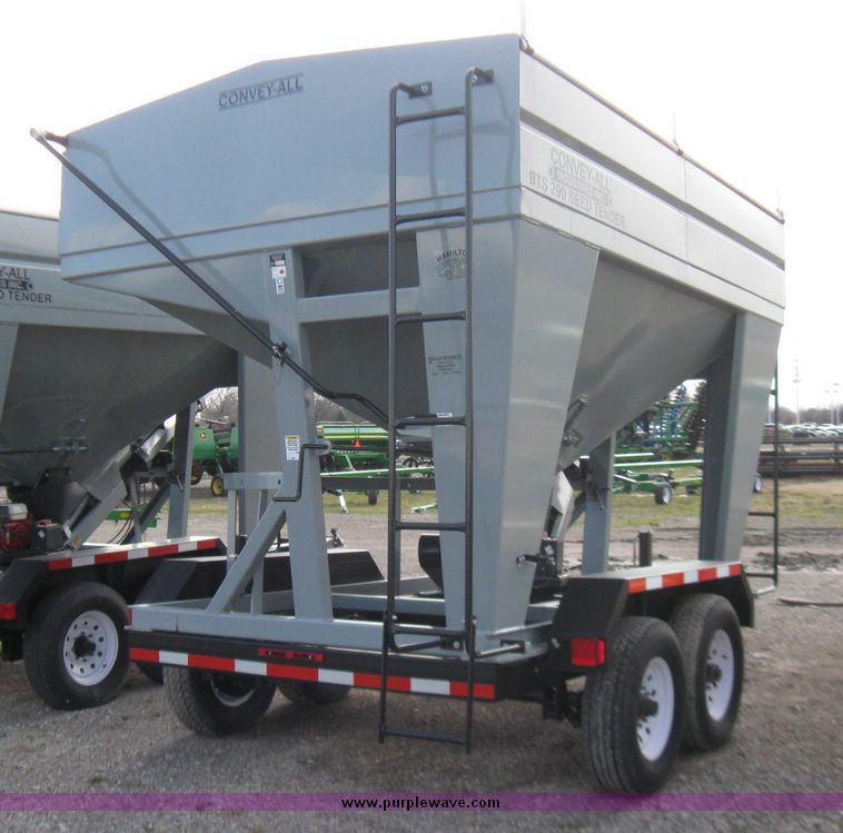 image for item 5238 New 2008 Convey all 2900 seed tender