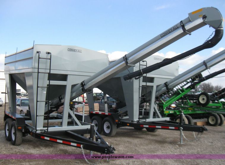 image for item 5238 New 2008 Convey all 2900 seed tender