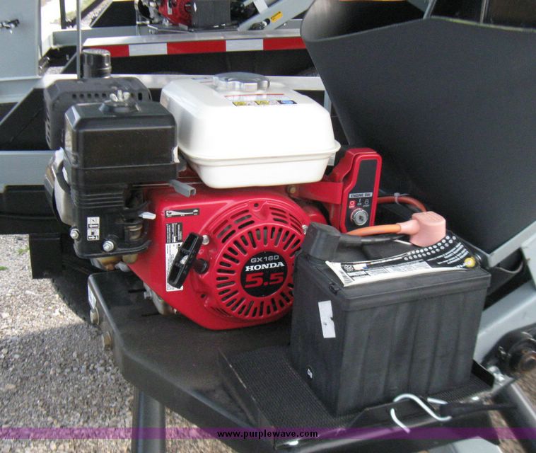 image for item 5238 New 2008 Convey all 2900 seed tender