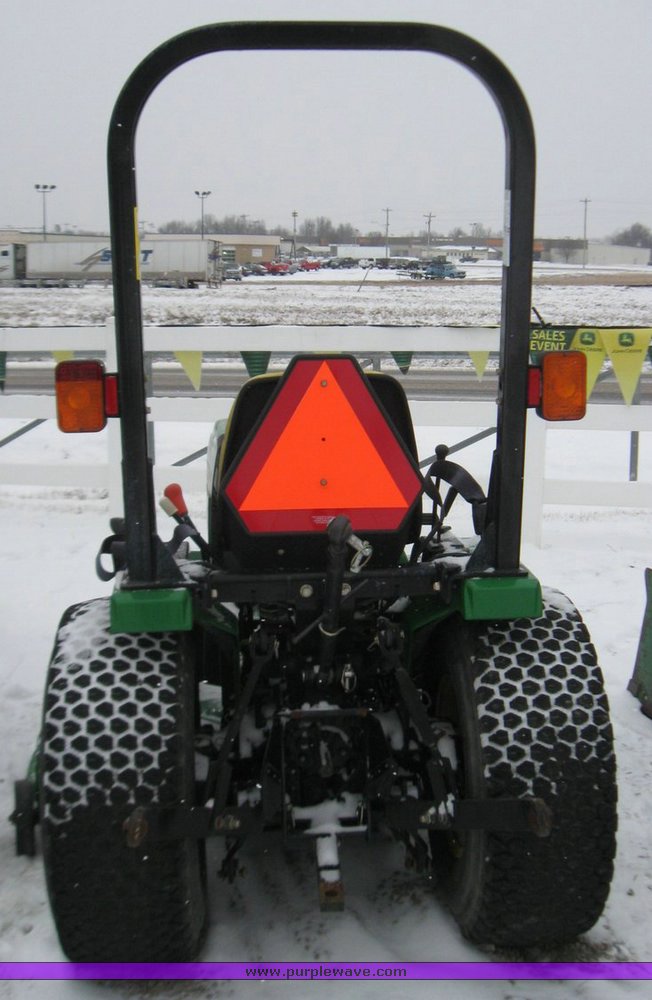 image for item 5333 2001 John Deere 4100 MFWD compact tractor