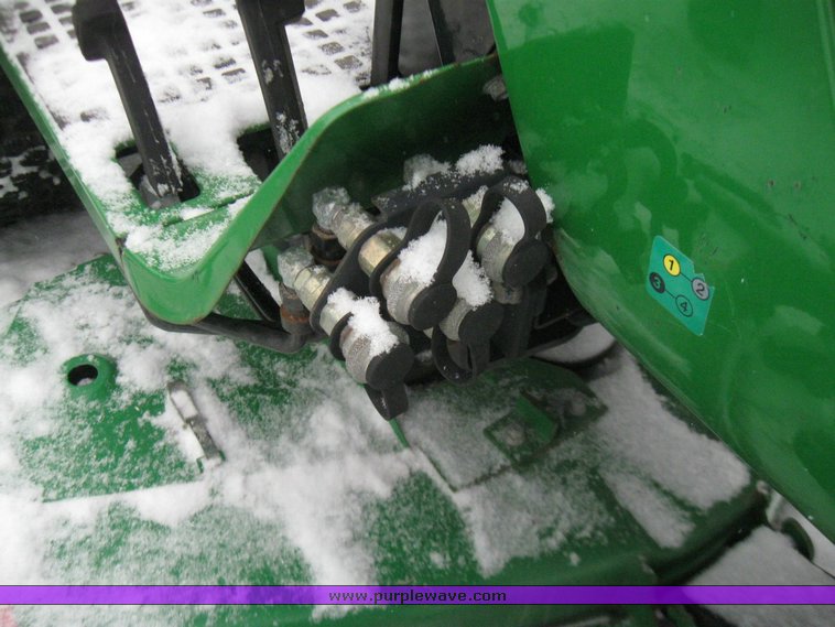 image for item 5333 2001 John Deere 4100 MFWD compact tractor