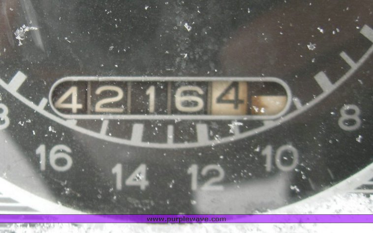 image for item 5334 Ford 3000 utility tractor with loader