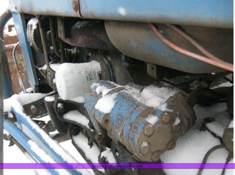 image for item 5334 Ford 3000 utility tractor with loader