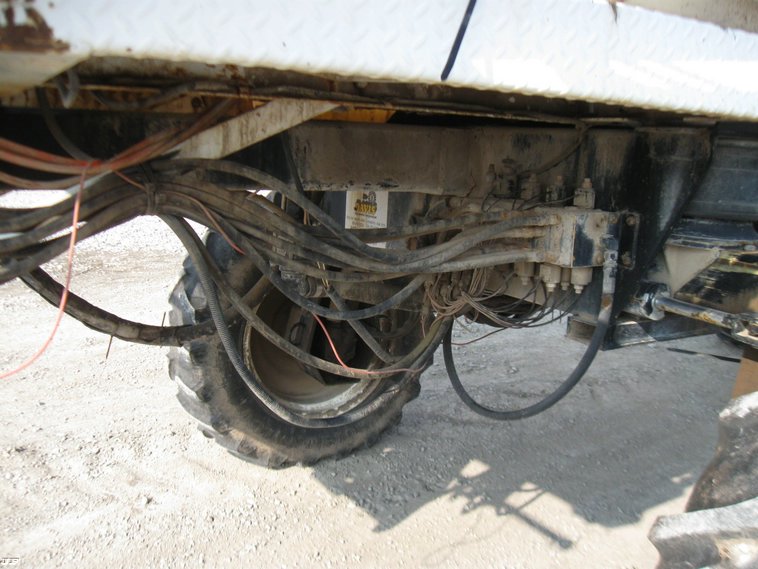 image for item 5336 1995 Wilmar 745 self propelled sprayer