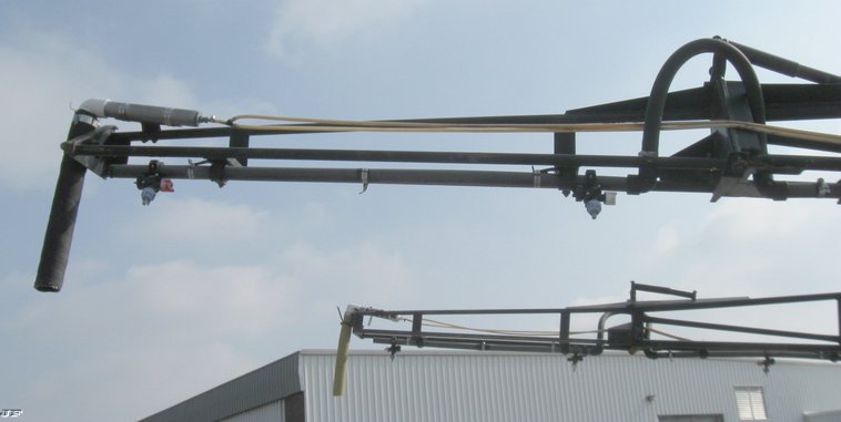 image for item 5336 1995 Wilmar 745 self propelled sprayer