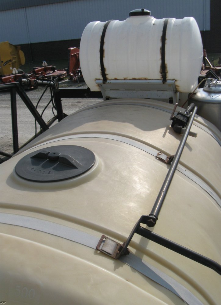 image for item 5336 1995 Wilmar 745 self propelled sprayer