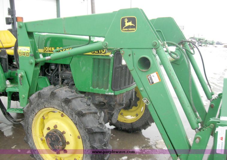 image for item 5442 1999 John Deere 5210 MFWD tractor