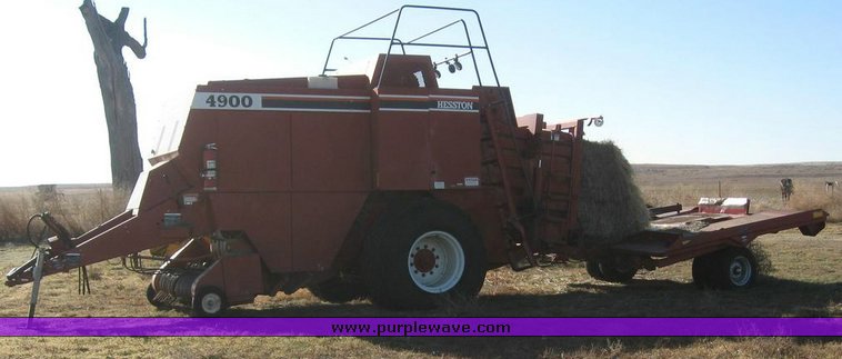 image for item 6836 1996 Hesston 4900 large square baler