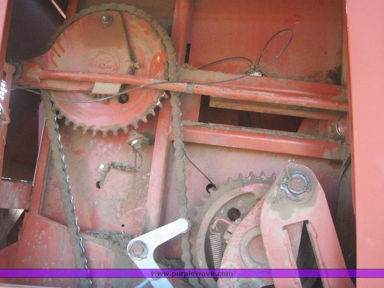 image for item 6836 1996 Hesston 4900 large square baler