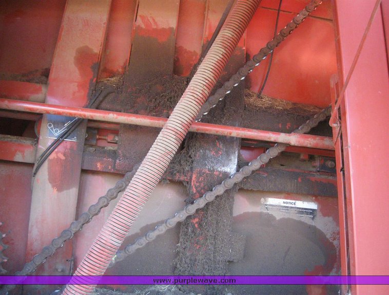 image for item 6836 1996 Hesston 4900 large square baler