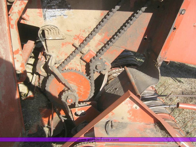 image for item 6836 1996 Hesston 4900 large square baler