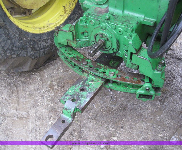 image for item 7725 1963 John Deere 4010 Wheatland tractor with loader