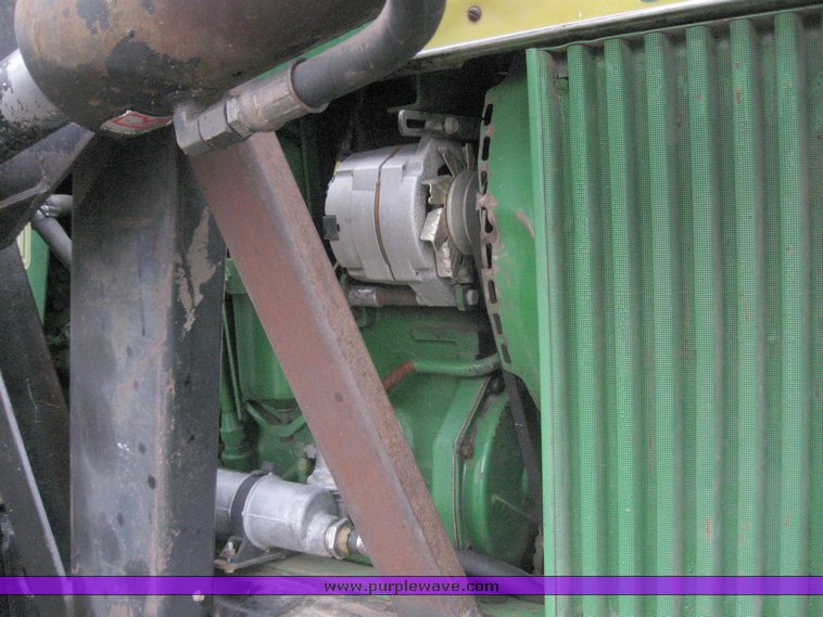 image for item 7725 1963 John Deere 4010 Wheatland tractor with loader